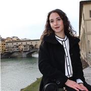 Assistante de langue italienne à Paris et titulaire d'un Bac+5 en langues étrangères et traduction, je propose des cours d'italien en ligne